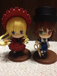 Rating: Safe Score: 0 Tags: 1boy 1girl blonde_hair blue_eyes bonnet bow chibi doll dress frills hat heterochromia long_hair multiple_dolls red_eyes rose shinku souseiseki tagme top_hat User: admin