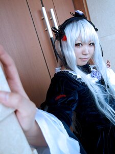 Rating: Safe Score: 0 Tags: 1girl 3d blurry blurry_foreground closed_mouth depth_of_field dress gothic_lolita hair_ornament indoors lips lolita_fashion long_hair long_sleeves looking_at_viewer photo red_eyes sitting solo suigintou white_hair User: admin