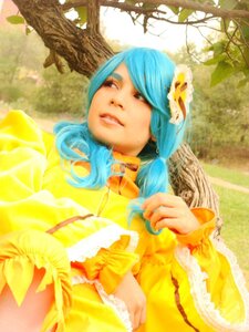 Rating: Safe Score: 0 Tags: 1girl blue_hair hair_ornament kanaria long_hair solo tree upper_body wide_sleeves yellow_dress User: admin