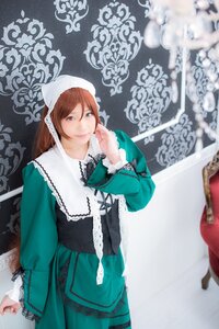 Rating: Safe Score: 0 Tags: 1girl brown_hair dress green_dress hat head_scarf lips long_hair long_sleeves looking_at_viewer solo suiseiseki User: admin