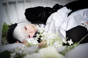 Rating: Safe Score: 0 Tags: 1girl 3d black_dress blurry blurry_foreground closed_mouth depth_of_field dress flower frills lips long_sleeves looking_at_viewer lying on_side photo solo suigintou white_flower User: admin