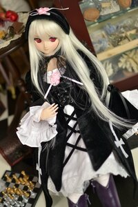 Rating: Safe Score: 0 Tags: 1girl blurry blurry_background blurry_foreground boots depth_of_field doll dress food gothic_lolita lolita_fashion long_hair looking_at_viewer red_eyes solo suigintou very_long_hair white_hair User: admin