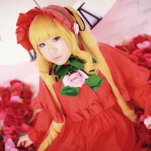 Rating: Safe Score: 0 Tags: 1girl bangs blonde_hair blue_eyes blurry blurry_background blurry_foreground bow bowtie depth_of_field dress flower green_bow green_neckwear long_hair long_sleeves looking_at_viewer photo pink_flower pink_rose red_dress rose shinku solo User: admin