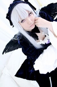 Rating: Safe Score: 0 Tags: 1girl black_wings detached_collar dress feathered_wings feathers hairband lips long_hair long_sleeves looking_at_viewer pink_eyes silver_hair smile solo suigintou wings User: admin