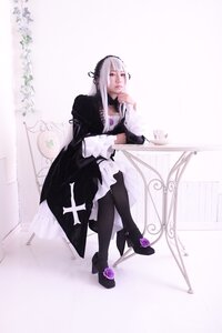 Rating: Safe Score: 0 Tags: 1girl flower long_hair maid pantyhose solo suigintou User: admin