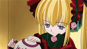 Rating: Safe Score: 0 Tags: 1girl blonde_hair blue_eyes bonnet bow flower image long_hair pink_flower pink_rose red_flower red_rose rose shinku solo twintails User: admin