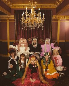 Rating: Safe Score: 0 Tags: 6+girls blonde_hair bow brown_hair closed_eyes dress flower hair_ornament hat long_hair multiple_boys multiple_cosplay multiple_girls short_hair tagme User: admin