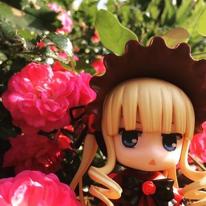 Rating: Safe Score: 0 Tags: 1girl :o bangs blonde_hair blue_eyes doll dress flower hat long_hair long_sleeves red_flower rose shinku solo User: admin