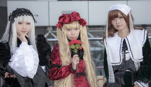 Rating: Safe Score: 0 Tags: 4girls blonde_hair blue_eyes blurry bouquet brown_hair dress flower lips long_hair long_sleeves looking_at_viewer multiple_cosplay multiple_girls rose suigintou tagme User: admin