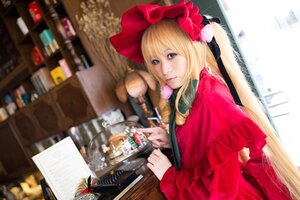 Rating: Safe Score: 0 Tags: 1girl blonde_hair blue_eyes blurry blurry_background bow depth_of_field figure flower food lips long_hair photo shinku sitting solo User: admin
