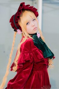 Rating: Safe Score: 0 Tags: 1girl blonde_hair blue_eyes bonnet bow closed_mouth dress flower long_hair long_sleeves looking_at_viewer photo red_dress shinku solo watermark User: admin