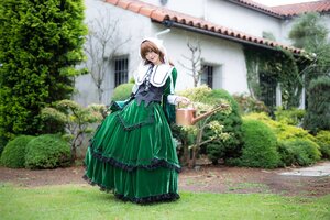 Rating: Safe Score: 0 Tags: 1girl blurry brown_hair day depth_of_field dress grass green_dress outdoors solo standing suiseiseki tree User: admin