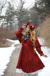 Rating: Safe Score: 0 Tags: 1girl blonde_hair blurry blurry_background bow depth_of_field dress flower hat long_hair long_sleeves pantyhose red_dress shinku solo standing User: admin