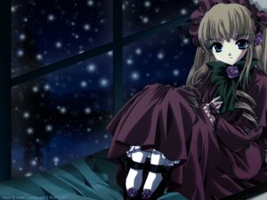 Rating: Safe Score: 0 Tags: 1girl auto_tagged blonde_hair blue_eyes bonnet bow dress flower image long_hair long_sleeves night pink_rose rose shinku sitting sky snowing solo window User: admin