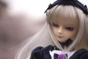 Rating: Safe Score: 0 Tags: 1girl bangs closed_mouth doll dress flower frills hairband lips long_hair long_sleeves rose silver_hair solo suigintou wings User: admin