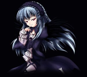 Rating: Safe Score: 0 Tags: 1girl black_background black_wings dress finger_to_mouth frilled_sleeves frills hairband image long_hair long_sleeves looking_at_viewer red_eyes rose simple_background solo suigintou wings User: admin