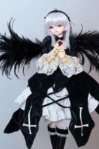 Rating: Safe Score: 0 Tags: 1girl black_dress black_wings doll dress frills gothic_lolita hairband lolita_fashion long_hair long_sleeves looking_at_viewer pink_eyes purple_eyes rose silver_hair solo suigintou wings User: admin