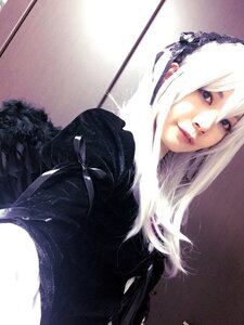 Rating: Safe Score: 0 Tags: 1girl closed_mouth fur_trim hair_ribbon hood hood_down lips long_hair looking_at_viewer ribbon solo suigintou upper_body white_hair User: admin