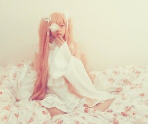 Rating: Safe Score: 0 Tags: 1girl kirakishou long_hair pink_hair solo User: admin