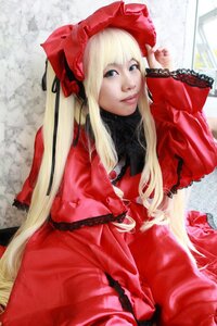 Rating: Safe Score: 0 Tags: 1girl bangs blonde_hair blue_eyes bow dress long_hair long_sleeves looking_at_viewer red_dress shinku sidelocks smile solo very_long_hair User: admin