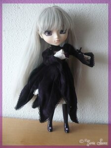Rating: Safe Score: 0 Tags: 1girl black_dress border doll dress full_body gothic lace long_hair long_sleeves looking_at_viewer photo purple_eyes solo standing suigintou thighhighs white_hair User: admin