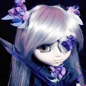 Rating: Safe Score: 0 Tags: barasuishou black_background blue_flower doll flower looking_at_viewer portrait purple_flower solo water white_hair User: admin