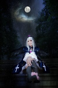 Rating: Safe Score: 0 Tags: 1girl feathered_wings full_moon long_hair moon night night_sky sitting sky solo star_(sky) starry_sky suigintou wings User: admin