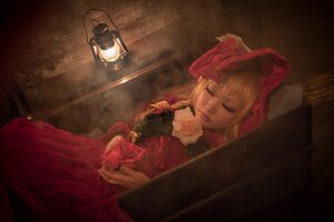 Rating: Safe Score: 0 Tags: 1girl blonde_hair bonnet closed_eyes doll_joints dress flower long_hair long_sleeves pink_rose red_dress rose shinku solo User: admin