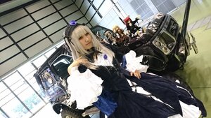 Rating: Safe Score: 0 Tags: black_wings dress indoors long_hair multiple_girls solo suigintou window wings User: admin