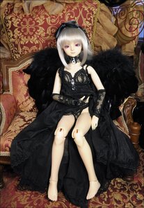 Rating: Safe Score: 0 Tags: 1girl barefoot doll doll_joints jewelry joints looking_at_viewer red_eyes ring sitting solo suigintou white_hair User: admin