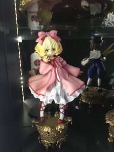 Rating: Safe Score: 0 Tags: 1girl blonde_hair bow doll dress hina_ichigo hinaichigo pink_bow shoes short_hair solo standing User: admin