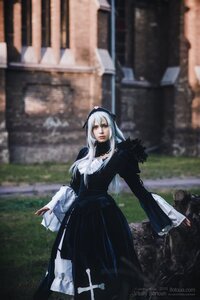 Rating: Safe Score: 0 Tags: 1girl black_dress blurry blurry_background blurry_foreground coat day depth_of_field dress long_hair long_sleeves outdoors photo solo standing suigintou User: admin