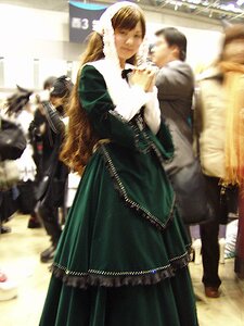 Rating: Safe Score: 0 Tags: 1girl blurry depth_of_field dress green_dress indoors long_hair long_sleeves solo standing suiseiseki User: admin