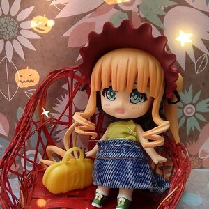 Rating: Safe Score: 0 Tags: 1girl bangs blonde_hair blunt_bangs bonnet doll dress drill_hair jack-o'-lantern long_hair moon open_mouth pumpkin shinku solo standing star_(symbol) User: admin