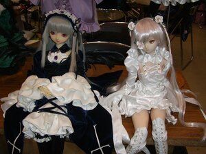 Rating: Safe Score: 0 Tags: 2girls doll dress flower frills long_hair looking_at_viewer multiple_dolls multiple_girls red_eyes rose sitting suigintou tagme thighhighs underwear very_long_hair white_dress white_flower white_hair white_rose User: admin