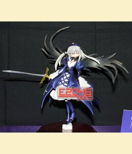 Rating: Safe Score: 0 Tags: 1girl closed_eyes doll dress full_body hat holding_sword holding_weapon long_hair solo standing suigintou sword very_long_hair weapon white_hair wings User: admin