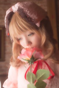 Rating: Safe Score: 0 Tags: 1girl bangs blonde_hair flower hat hinaichigo realistic ribbon rose solo striped User: admin