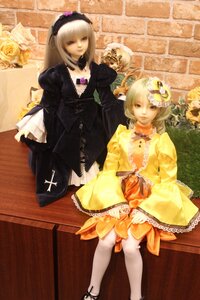 Rating: Safe Score: 0 Tags: 2girls blonde_hair doll dress flower frills long_hair multiple_dolls multiple_girls ribbon rose silver_hair tagme User: admin