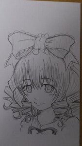 Rating: Safe Score: 0 Tags: 1girl bow drill_hair eyebrows_visible_through_hair graphite_(medium) greyscale hair_bow hair_ribbon hinaichigo image looking_at_viewer monochrome photo ribbon shikishi simple_background smile solo traditional_media User: admin