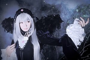Rating: Safe Score: 0 Tags: 1girl bangs black_dress closed_mouth dress flower frills gothic_lolita hairband lolita_fashion long_hair long_sleeves looking_at_viewer nail_polish rose smile solo suigintou upper_body wide_sleeves User: admin