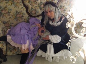 Rating: Safe Score: 0 Tags: 1girl dress flower frills hairband long_hair long_sleeves multiple_cosplay silver_hair solo suigintou tagme User: admin