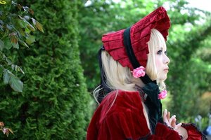 Rating: Safe Score: 0 Tags: 1girl bangs blonde_hair blue_eyes blurry bonnet bow depth_of_field doll_joints flower lips nature outdoors profile rose shinku solo upper_body User: admin