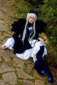 Rating: Safe Score: 0 Tags: 1girl blue_flower closed_mouth dress flower lips long_hair long_sleeves looking_at_viewer nature plant sitting solo suigintou tree User: admin