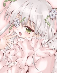 Rating: Safe Score: 0 Tags: 1girl blush flower green_eyes hair_ornament image kirakishou long_hair rose silver_hair solo white_rose User: admin