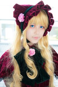 Rating: Safe Score: 0 Tags: 1girl bangs blonde_hair blue_eyes bonnet closed_mouth flower fur_trim hat lips long_hair looking_at_viewer pink_flower pink_rose rose shinku solo upper_body User: admin