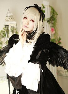 Rating: Safe Score: 0 Tags: 1girl 3d black_jacket blurry blurry_background depth_of_field lips looking_at_viewer photo red_eyes solo suigintou wings User: admin