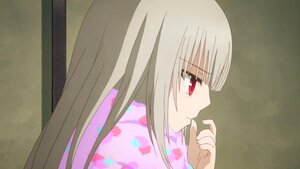 Rating: Safe Score: 0 Tags: 1girl bangs closed_mouth eyebrows_visible_through_hair finger_to_mouth image long_hair looking_at_viewer red_eyes shushing solo suigintou User: admin
