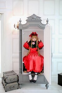 Rating: Safe Score: 0 Tags: 1girl black_footwear blonde_hair bouquet closed_eyes dress flower red_dress shinku solo standing User: admin