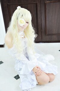 Rating: Safe Score: 0 Tags: 1girl blonde_hair dress kirakishou long_hair sitting solo white_dress white_hair yellow_eyes User: admin