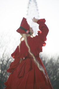 Rating: Safe Score: 0 Tags: 1boy blurry depth_of_field hood long_sleeves outdoors red_cloak red_coat shinku solo umbrella User: admin